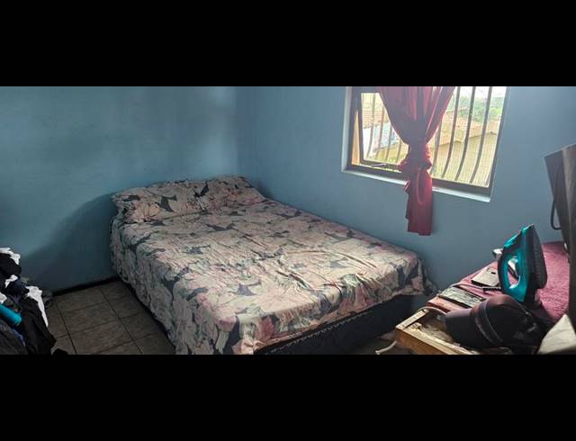 3 BEDROOM HOUSE FOR SALE IN UMLAZI Z